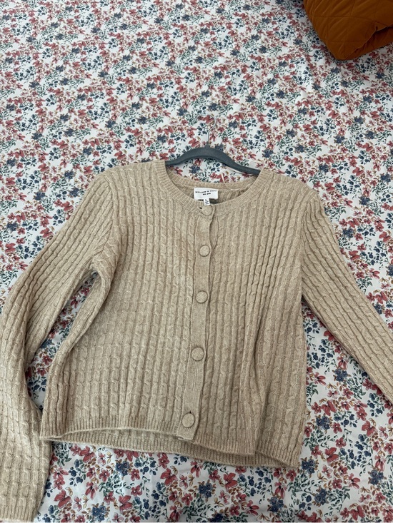 Willow & Wind Sweaters - Neutral Cable-Knit Button-Up Cardigan Sweater - Beige